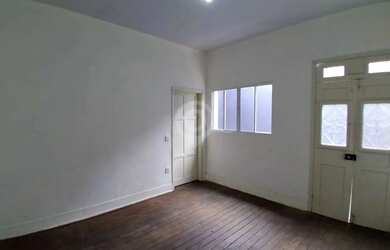 Imagem: O depósito possui 135m² de Área e está localizado em Centro