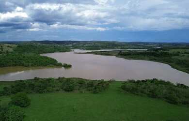Imagem: A fazenda possui 100m² de Área, Imóvel novo e está localizado