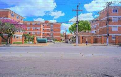 Imagem: O apartamento possui 2 Dormitórios, 2 Banheiros, 57m² de Área