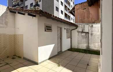 Imagem 9: Casa duplex para aluguel com 360 m² localizada no bairro Cavaleiros -...