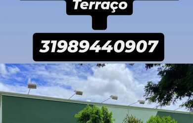 Imagem: O depósito possui 5 Vagas na garagem e 449m² de Área e está