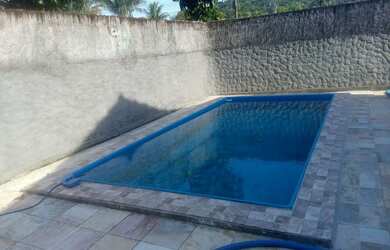 Imagem 4: Casa de esquina com piscina R$ 580 mil