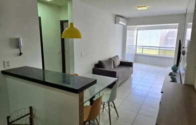 Imagem: O apartamento possui 2 Dormitórios, 2 Banheiros, 2 Vagas na