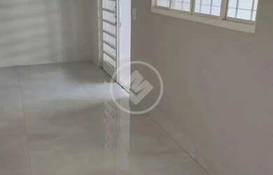 Imagem 5: aCasa toda no porcelanato, Parque Ateneu, próximo aos condomínios. R$590.000,00