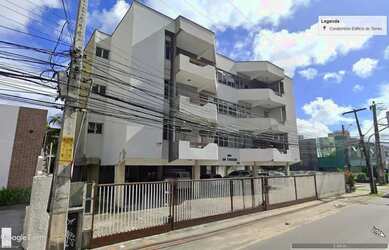 Imagem: O depósito possui 5 Vagas na garagem e 1600m² de Área e está