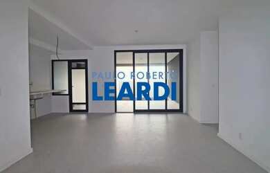 Imagem: O apartamento possui 2 Dormitórios, 3 Banheiros, 1 Vaga na