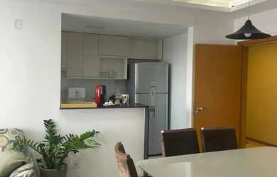 Imagem: O apartamento possui 2 Dormitórios, 2 Banheiros, 1 Vaga na