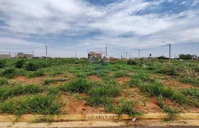 Imagem: O terreno possui 220m² de Área e está localizado em Jardim