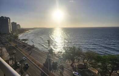 Imagem: O apartamento possui 3 Dormitórios, 4 Banheiros, 3 Vagas na