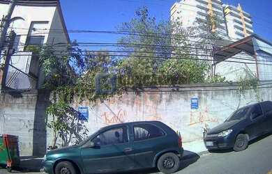 Imagem: O terreno possui 405m² de Área e está localizado em Centro