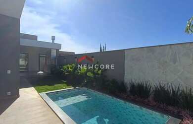 Imagem: A casa em condomínio possui 3 Dormitórios, 4 Banheiros, 4