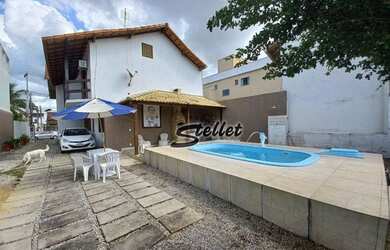 Imagem: A casa possui 5 Dormitórios, 5 Banheiros, 4 Vagas na garagem