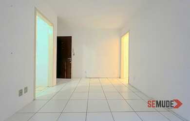 Imagem: O apartamento possui 2 Dormitórios, 1 Banheiro, 60m² de Área