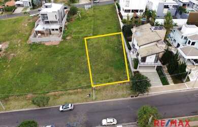 Imagem: O terreno possui 510m² de Área e está localizado em Reserva