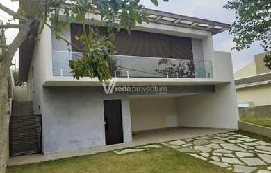 Imagem: A casa em condomínio possui 3 Dormitórios, 5 Banheiros, 4