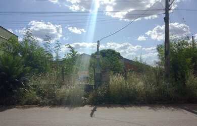 Imagem 2: Esquina 391,59m² Avenida, Asfalto e Agua Parque Santa Rita