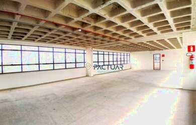 Imagem: O depósito à venda possui 359m² de Área e está localizado