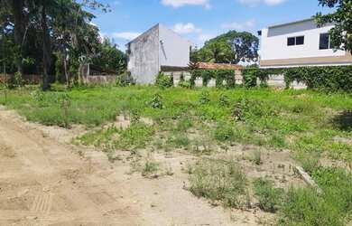 Imagem 3: Vendo lotes em aldeia km5