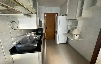 Imagem: Apartamento 4/4 á venda na Pituba, 1 suíte, 2 vagas, excelente