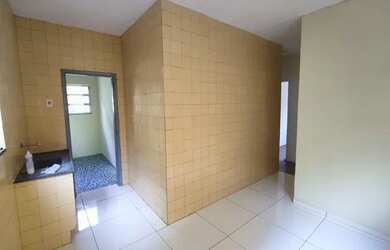 Imagem: O apartamento possui 2 Dormitórios, 1 Banheiro e 80m² de Área