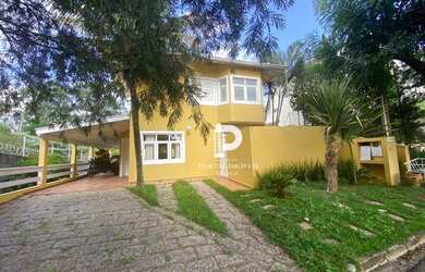 Imagem: A casa em condomínio possui 3 Dormitórios, 3 Banheiros, 3