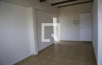 Imagem: A casa possui 2 Dormitórios, 1 Banheiro, 70m² de Área e