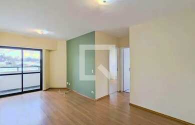 Imagem: O apartamento possui 2 Dormitórios, 2 Banheiros, 2 Vagas na