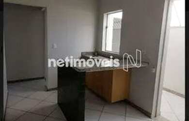 Imagem: O depósito possui 100m² de Área e está localizado em Prado