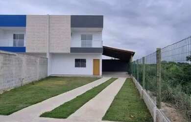 Imagem: A casa possui 3 Dormitórios e 3 Banheiros e está localizado