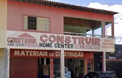 Imagem: A casa possui 5 Dormitórios, 5 Banheiros, 600m² de Área e