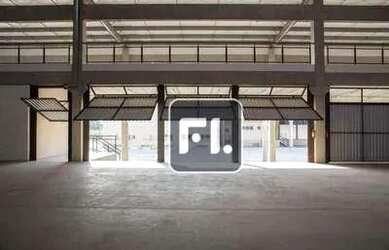 Imagem: O depósito possui 5 Vagas na garagem e 14585m² de Área e