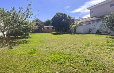 Imagem: O terreno possui 800m² de Área e está localizado em Setor