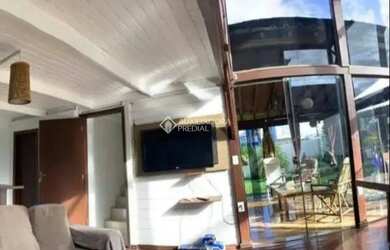 Imagem 9: Residência com 4 quartos, hidromassagem, churrasqueira e piscina