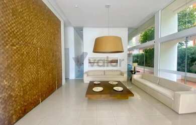 Imagem: O apartamento possui 2 Dormitórios, 1 Banheiro, 2 Vagas na