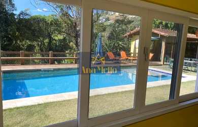 Imagem 8: Casa em Nogueira. Piscina, Churrasqueira, Ar-condicionadoeÁrea de serviço