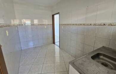 Imagem 9: Apartamento Grande - 3 Quartos, Varanda, Área de Serviço, Ótima Ventilação,...