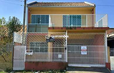 Imagem: A casa possui 2 Dormitórios, 2 Banheiros, 1 Vaga na garagem