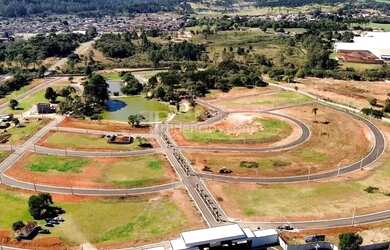 Imagem: O terreno possui 275m² de Área e Imóvel novo e está localizado