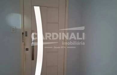 Imagem: O apartamento possui 3 Dormitórios, 2 Banheiros, 136m² de