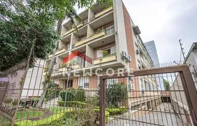 Imagem: O apartamento possui 3 Dormitórios, 2 Banheiros, 2 Vagas na