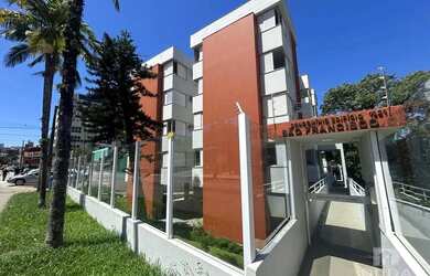 Imagem: O apartamento possui 3 Dormitórios, 2 Banheiros, 1 Vaga na