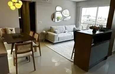 Imagem: O apartamento possui 2 Dormitórios, 2 Banheiros, 2 Vagas na