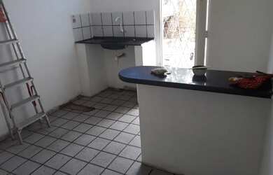 Imagem: A casa possui 2 Dormitórios, 1 Vaga na garagem e está localizado