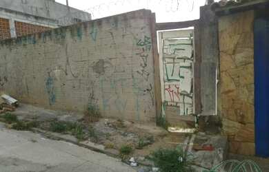 Imagem: O terreno e está localizado em Jardim Dabril, Osasco à venda