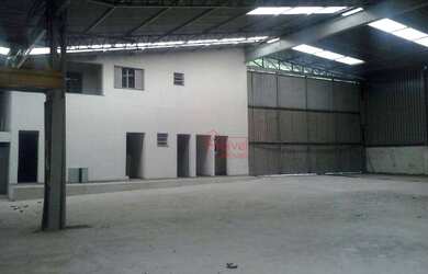 Imagem: O depósito possui 2.300m² de Área e está localizado em