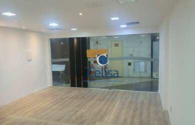 Imagem: O depósito possui 32m² de Área e está localizado em Leblon