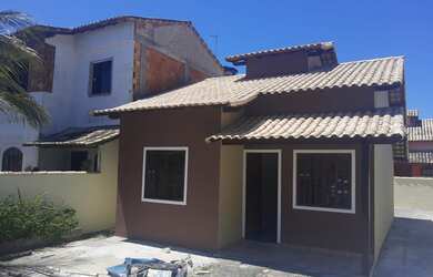 Imagem 7: AKICASAS VENDA são de 30 casas prontas aqui em unamar cabo frio rj