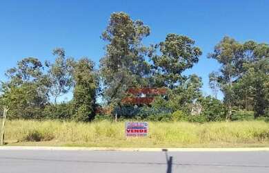 Imagem: O terreno possui 300m² de Área e está localizado em Bragança