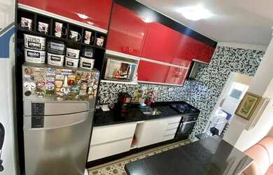 Imagem: O apartamento possui 2 Dormitórios, 2 Banheiros, 1 Vaga na