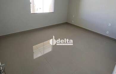 Imagem 9: Casa com 3 dormitórios à venda, 200 m² por R$ 850.000,00 - Vigilato...